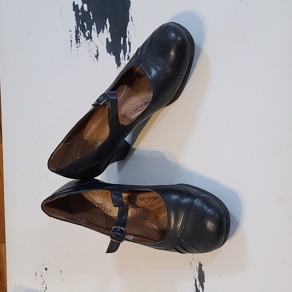 earth spirit classics shoes